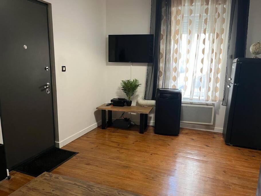 Totem Apartment